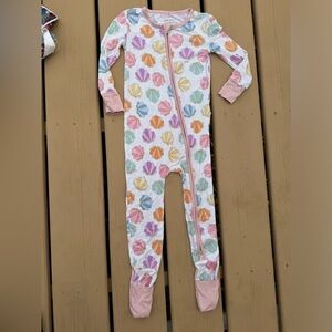 posh peanut seashells size 2t vguc